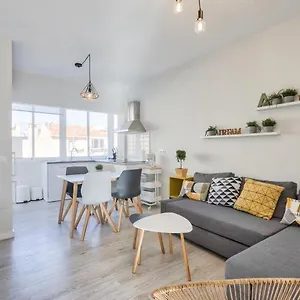 https://atico-puerto-fuengirola.es-andalucia.com